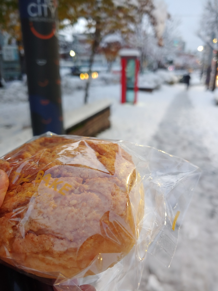 경기도-시흥시-신천동-첫눈/-그리고-소보로-빵