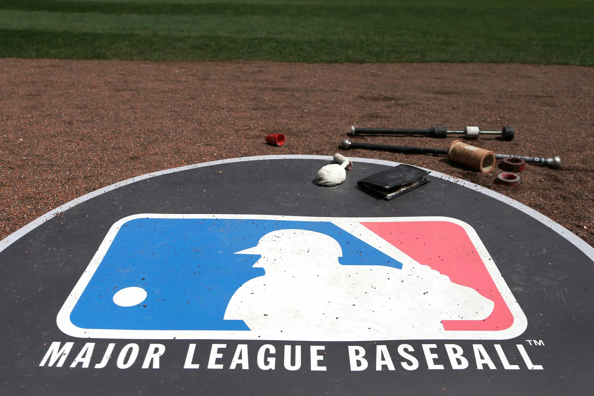 MLB