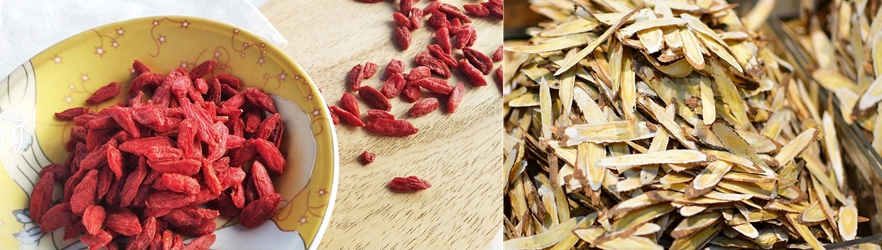 그릇에 담겨져 있는 구기자와 바닥에 떨어져 있는 구기자&#44; 그리고 감초를 썰어놓은 사진