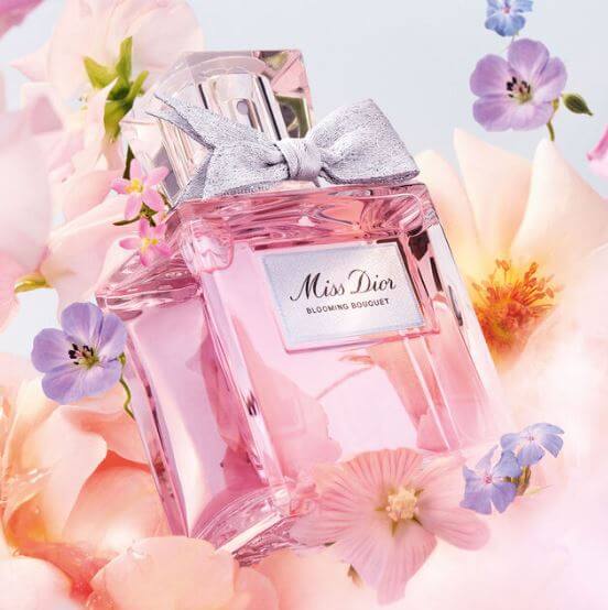 미스 디올 블루밍부케