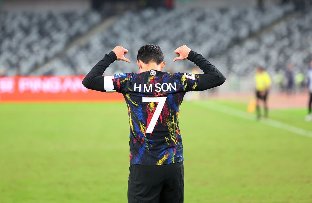 황희찬 매직 드리블&rarr;손흥민 페널티킥 골&rarr;쉿 세리머니 