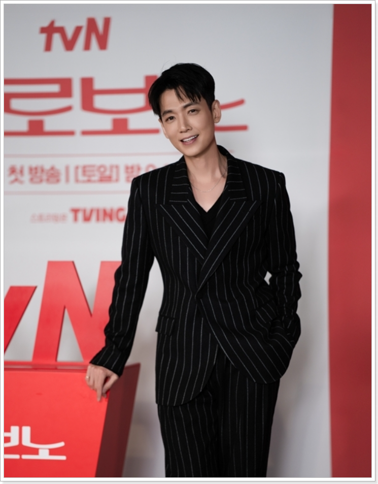 정경호, 데뷔 22년 차 ‘프로보노’에서 빛나다