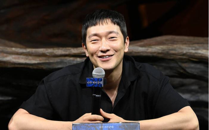 손석구나무위의군대