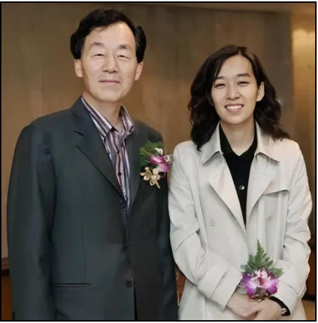 노벨문학상 한강 작가 아버지 한승원 부녀 가족 한방에 모두 정리