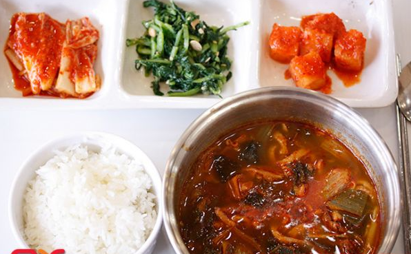 칠곡휴게소: 시골 닭개장정식