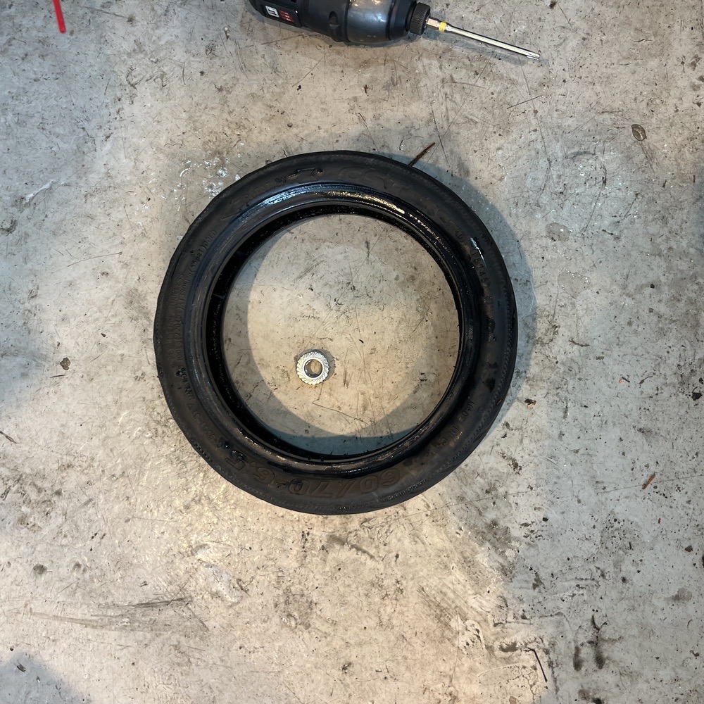 수원 전동킥보드 수리 - 나인봇 맥스 G30 타이어 교체
