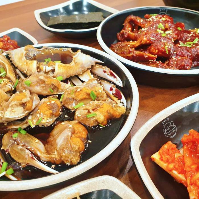 제209회 놀라운토요일 게장정식 백반 정혁 황민현 더보이즈 주연 추천 놀토 부천 중동 사랑 시장 맛집 소개