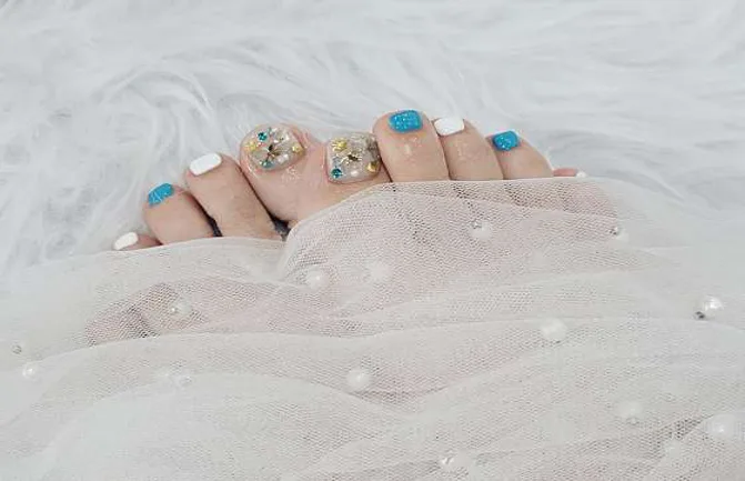 포쉬네일 창원유니시티점