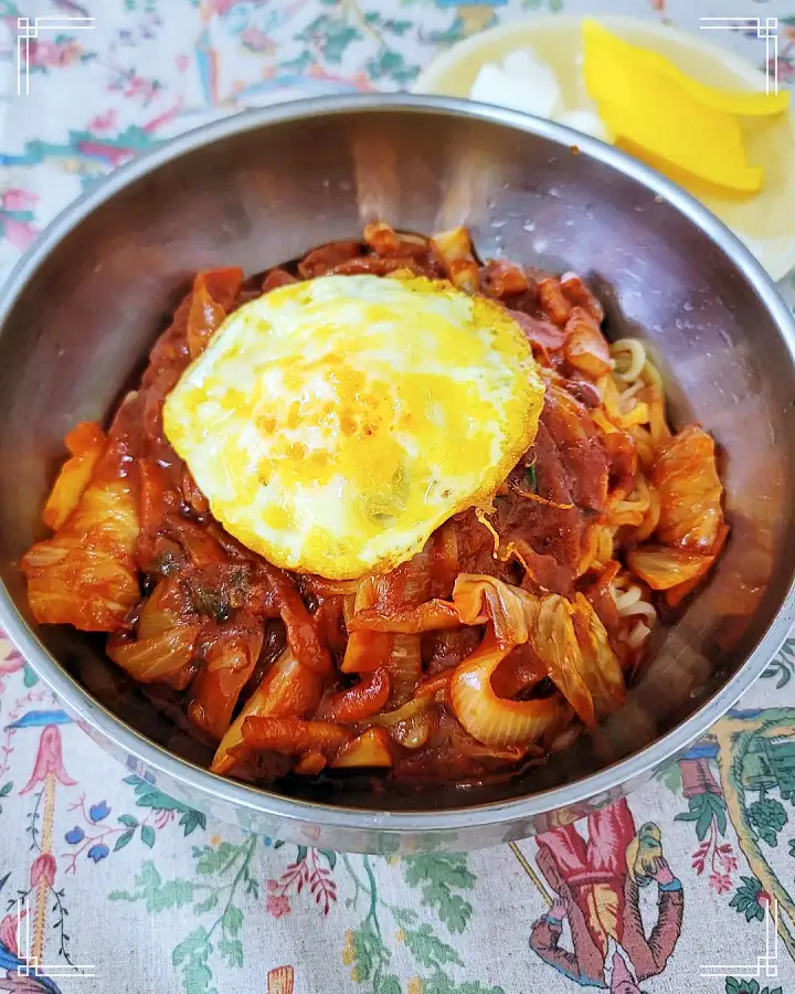 백반기행 40년 전통 달인 노포 중국집 문희경 편 비빔 짬뽕 탕수육 울진 맛집 소개