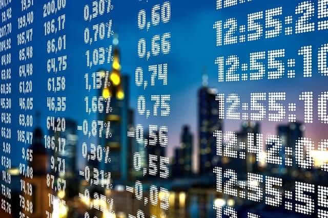 2024년 확 달라진 교통 법규&amp;#44; 놓치면 범칙금&amp;#44; 벌점 폭탄 &amp;#39;상습 음주운전자에 대한 음주운전 방지 장치 부착&amp;#39;&amp;#44; &amp;#39;스쿨존 시간에 대한 본격적인 시행&amp;#39;&amp;#44; &amp;#39;여성 우선 주차장의 폐지&amp;#39;&amp;#44; &amp;#39;우회전 신호등 표지판 추가 설치&amp;#39;