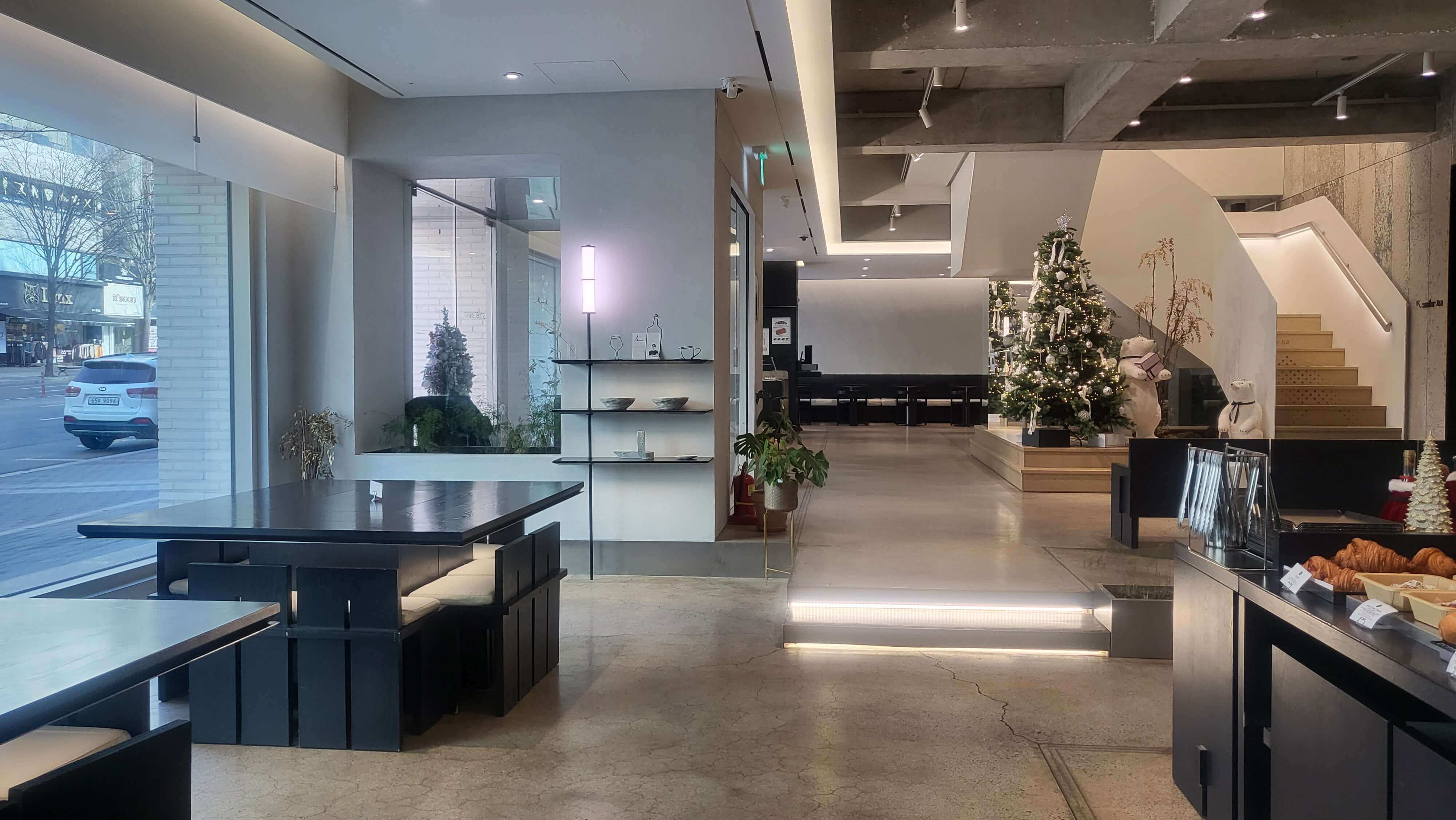 문정동 플루엣 카페