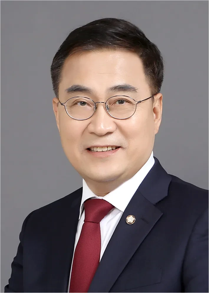 최형두 국회의원 정치 입문
