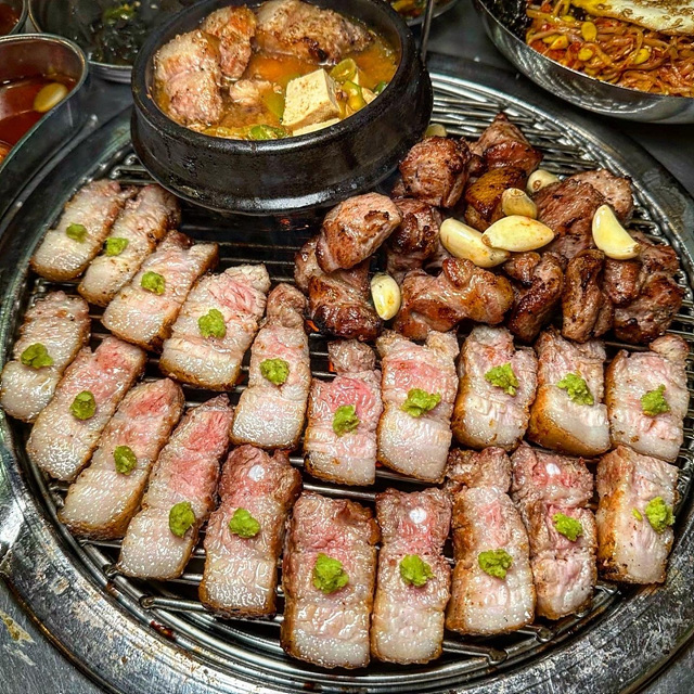 고척돔 근처 맛집 먹거리 추천 야구장 닥터로빈 실크로드 명가 즉석 두부이야기 송림가 냅다청양집 백소정 청이 상록회관연탄구이 냉삶집 진한순대국&못난이곱창