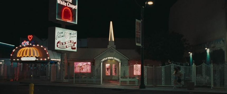 영화 '아노라' (Anora) 리뷰 - 강렬한 스토리와 현실적인 로맨스!