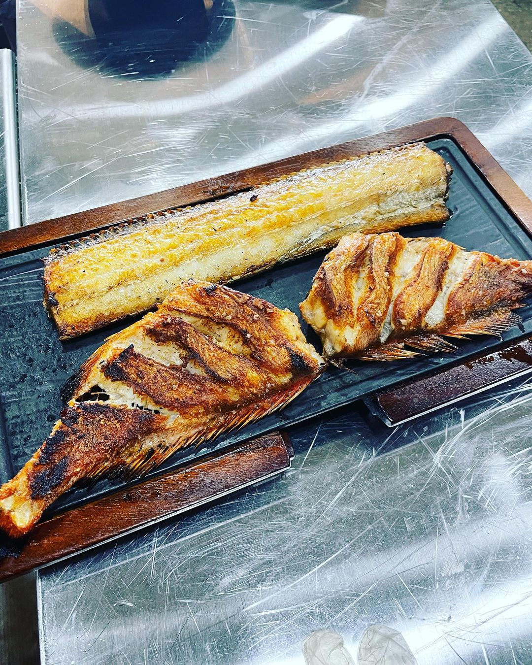 화성 안녕 고수의 부엌 돌솥밥 정갈한 풍미, 훈연 고등어 갈치 임연수 생선 구이 정식 맛집 추천