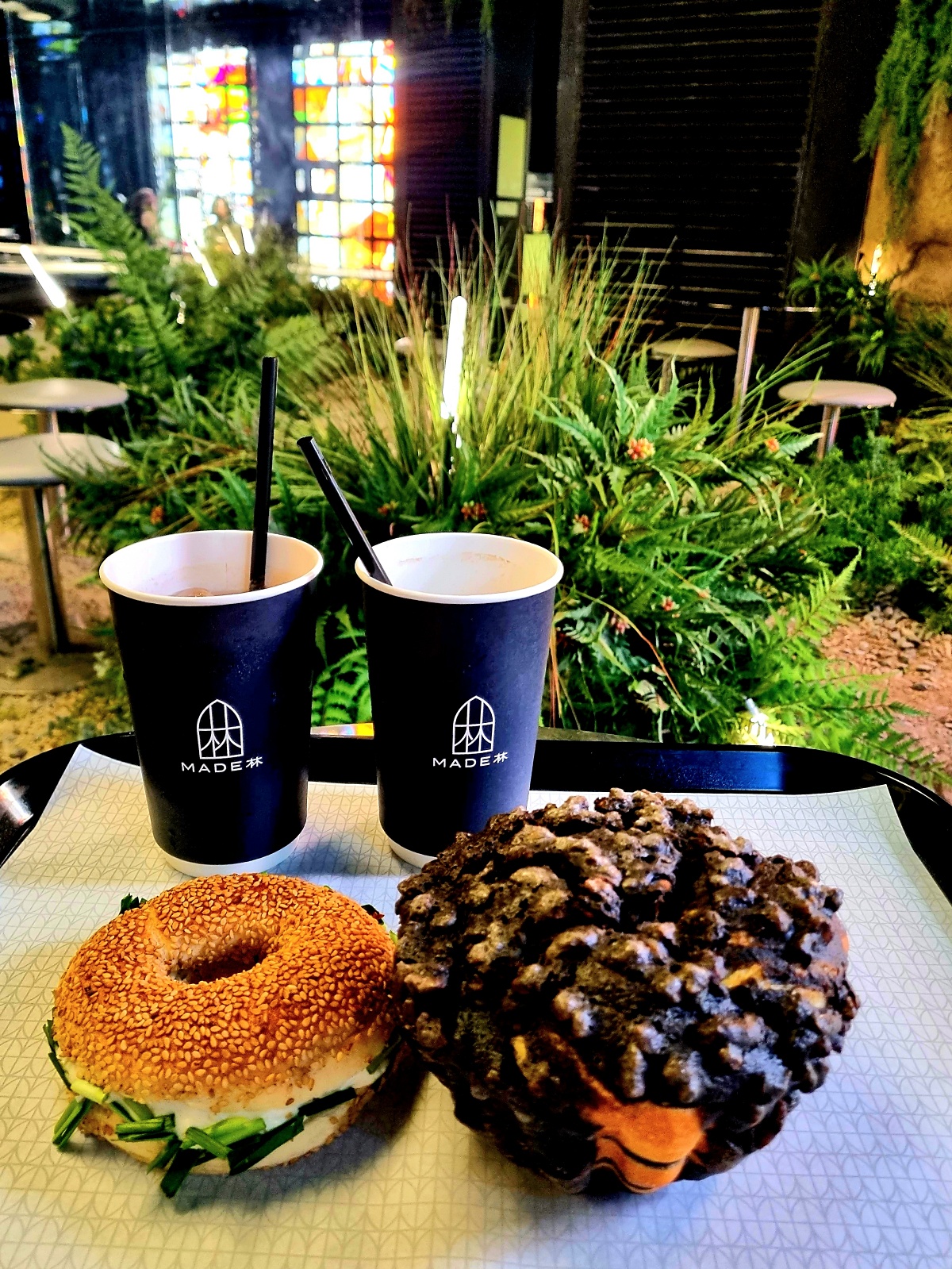 인천 핫플 영종도 을왕리 메이드림 카페: 전시, 공연, 다이닝, 베이커리로 즐기는 유니크한 매력