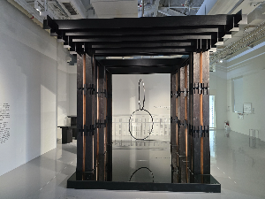 기둥: 수직으로 밭침