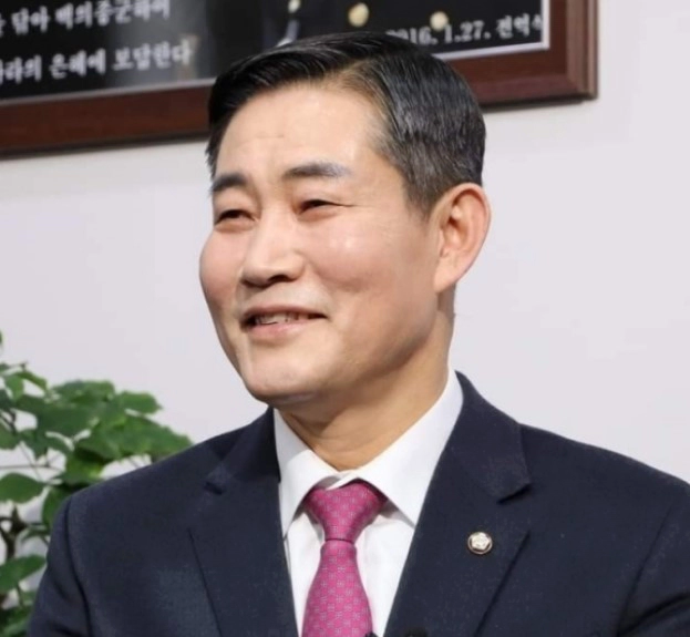 신원식 의원 프로필 나이 고향 학력 지역구