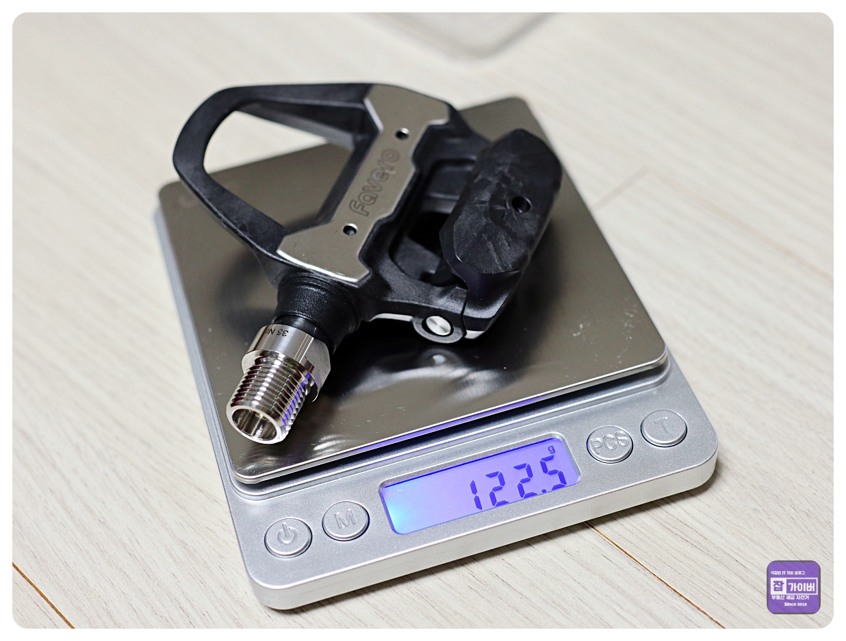 파베로 아씨오마 프로 RS1 한쪽 무게 122.5g