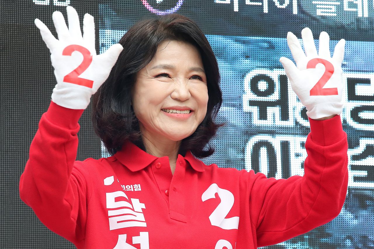 이진숙 국감 참여 총정리|헌재 가처분 일부 인용·나이·프로필·학력·고향·남편·경력
