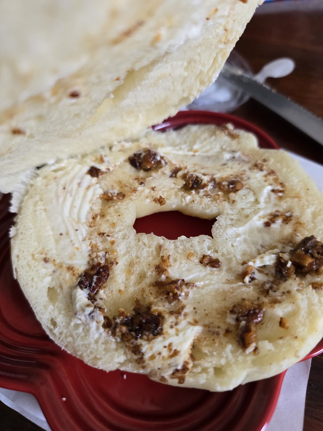 플레인빵먼저 먹어봣어요