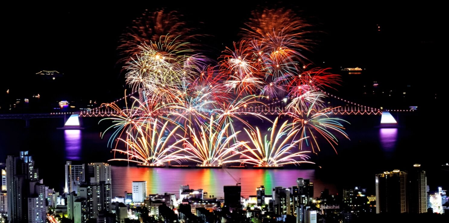 2024 부산 불꽃축제 시간 명당 주차 정보 유료좌석 잔여 티켓 예매 행사 일정 교통 통제