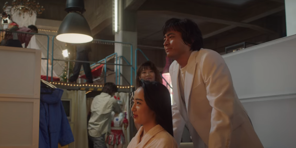 살색의 감독 무라니시