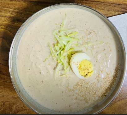 생방송투데이 막 퍼주는 집 얼만데요? 서울 광진구 중곡역 5000원 칼국수 맛집 이상홍두깨손칼국수