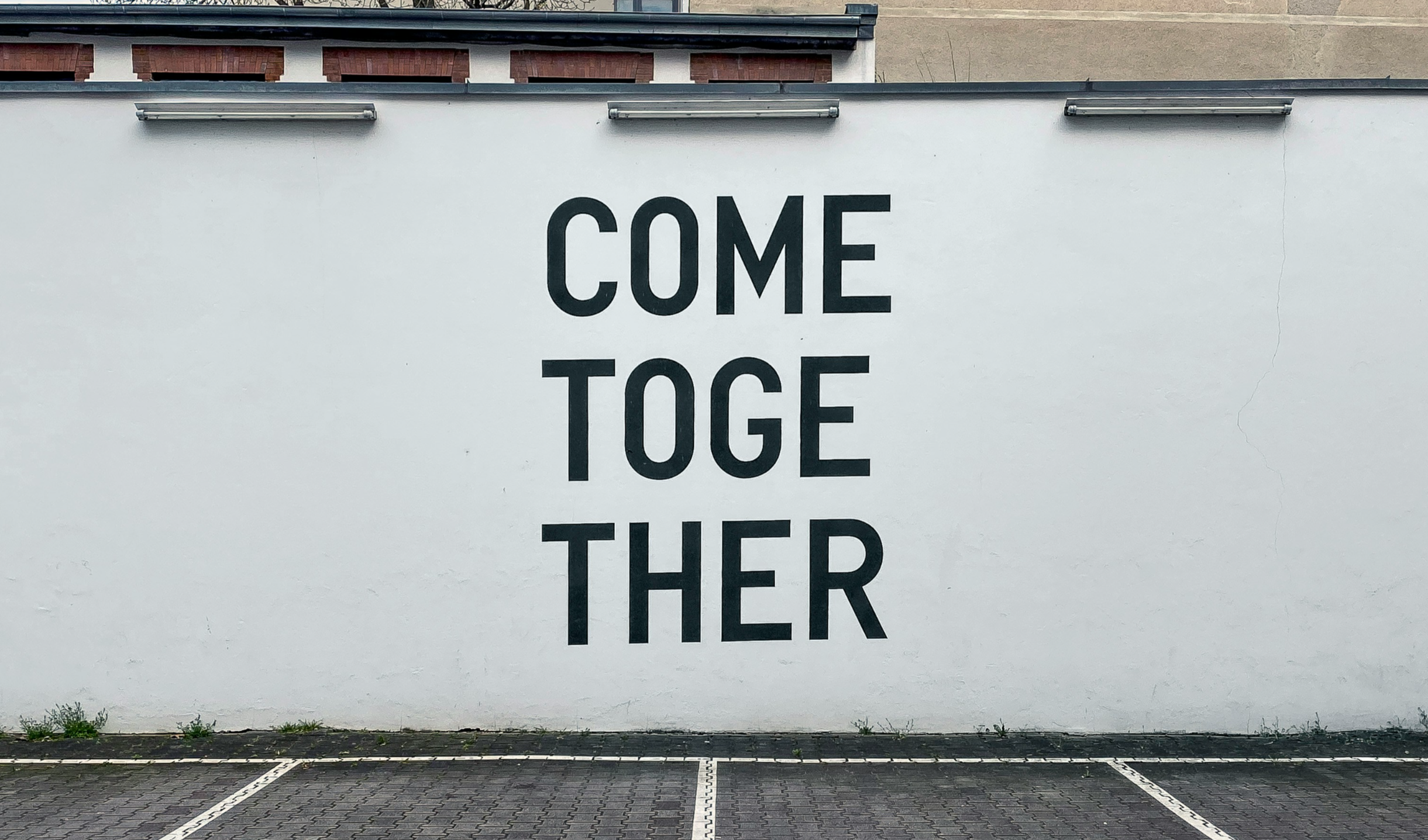 KT의 통신사 합병, BC카드 인수, 콘텐츠 산업 인수합병