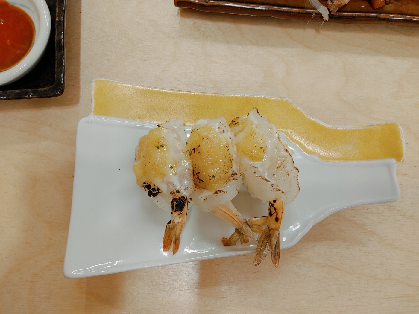 어방동 스시 런치세트 갈릭새우구이 서비스