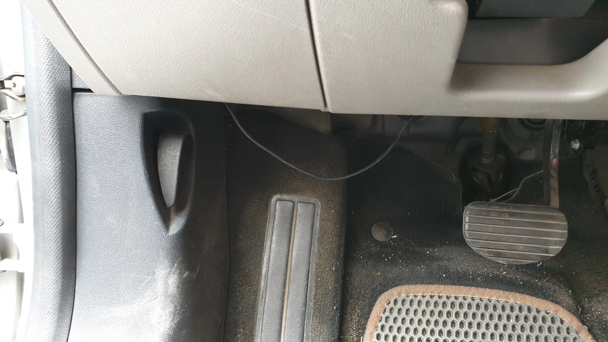 SM3 보닛 열림 레버