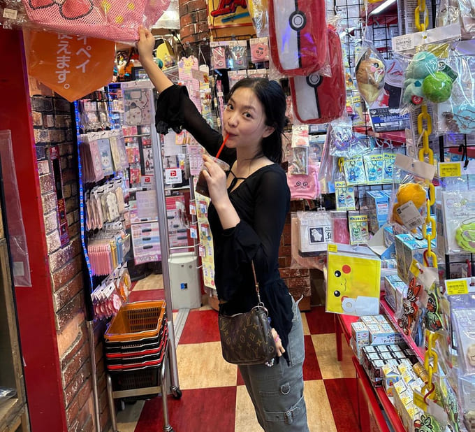 레드벨벳 예리 사복