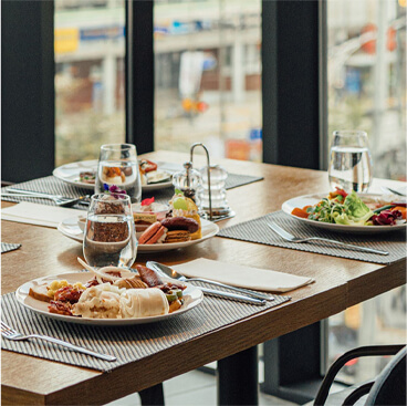 서울 호캉스 호텔 추천 가성비 - 포포인츠 바이 쉐라톤 조선 서울 명동, 식사