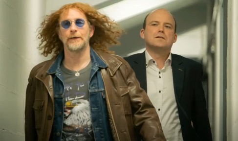 영국 드라마 코미디 영화다시보기추천 뱅크 오브 데이브 2: 더 론 레인저 결말 후기 리뷰 - 호평과 혹평