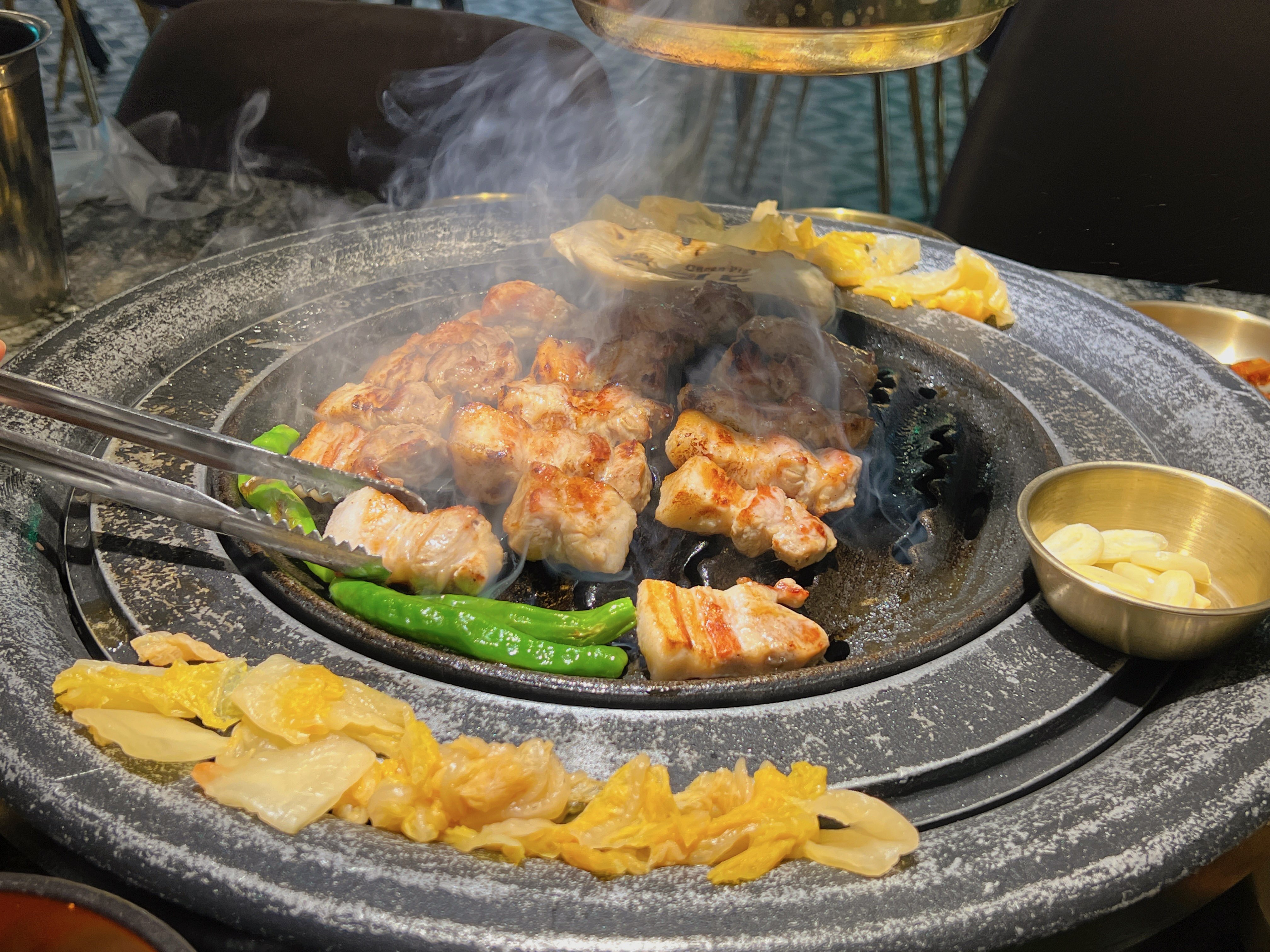광주숙성돼지고기맛집 퀸돈