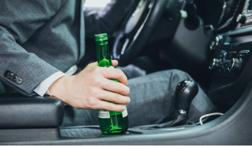 술병을-기어봉으로-착각