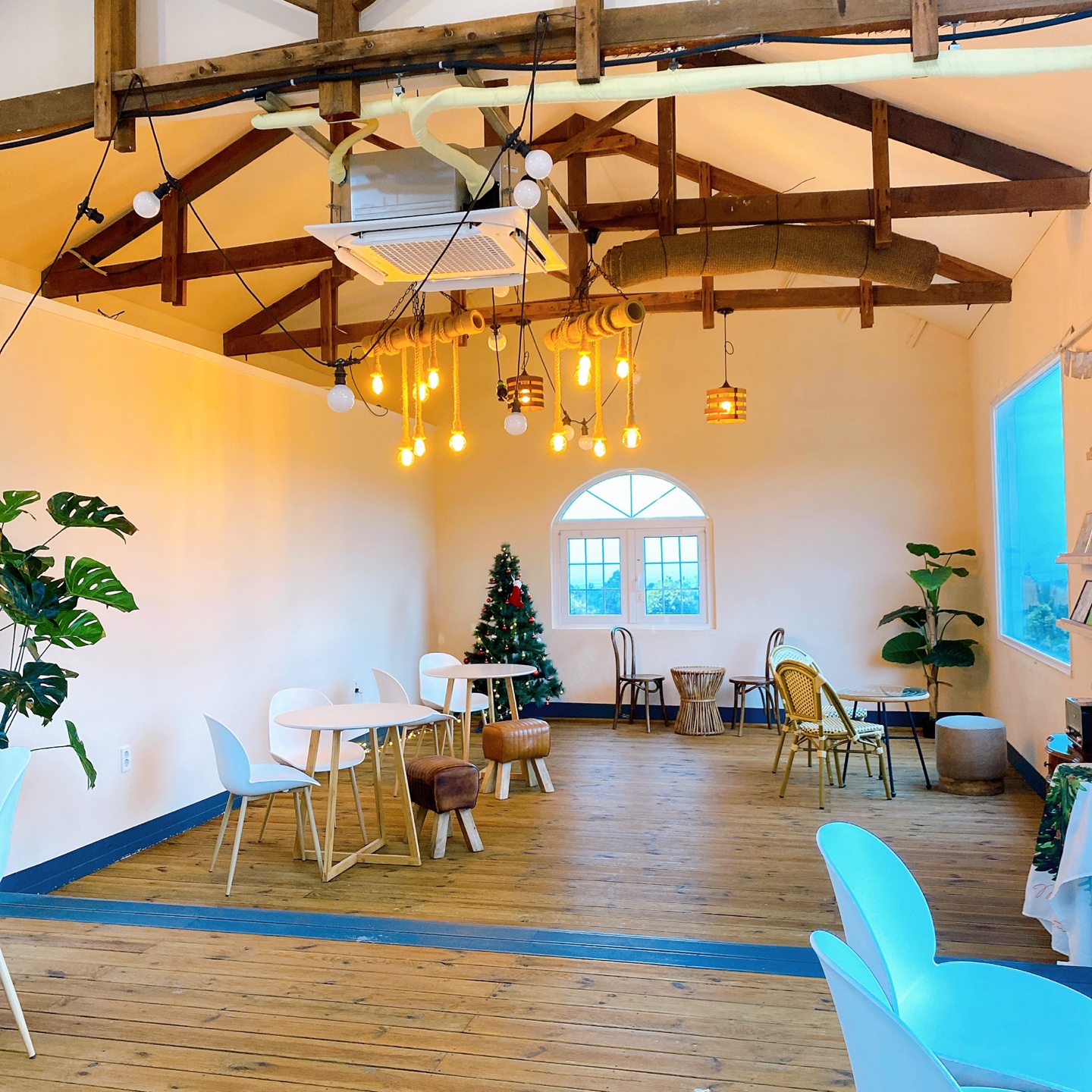 제주 애월 하트시그널3 빨간지붕 이너프 카페