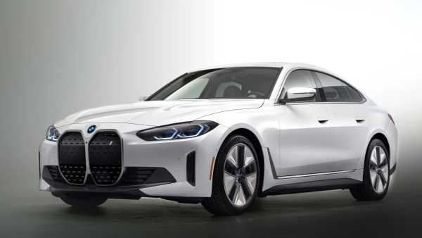 2024년형 BMW i4 [사진: BMW]