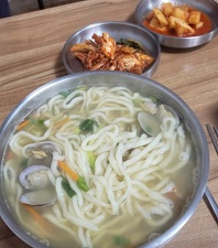 바지락칼국수