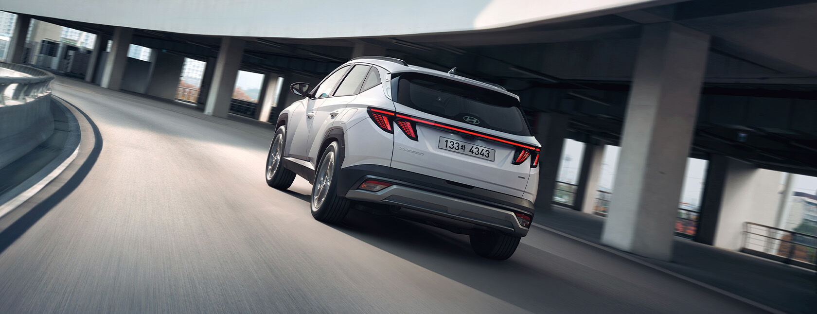 투싼 하이브리드