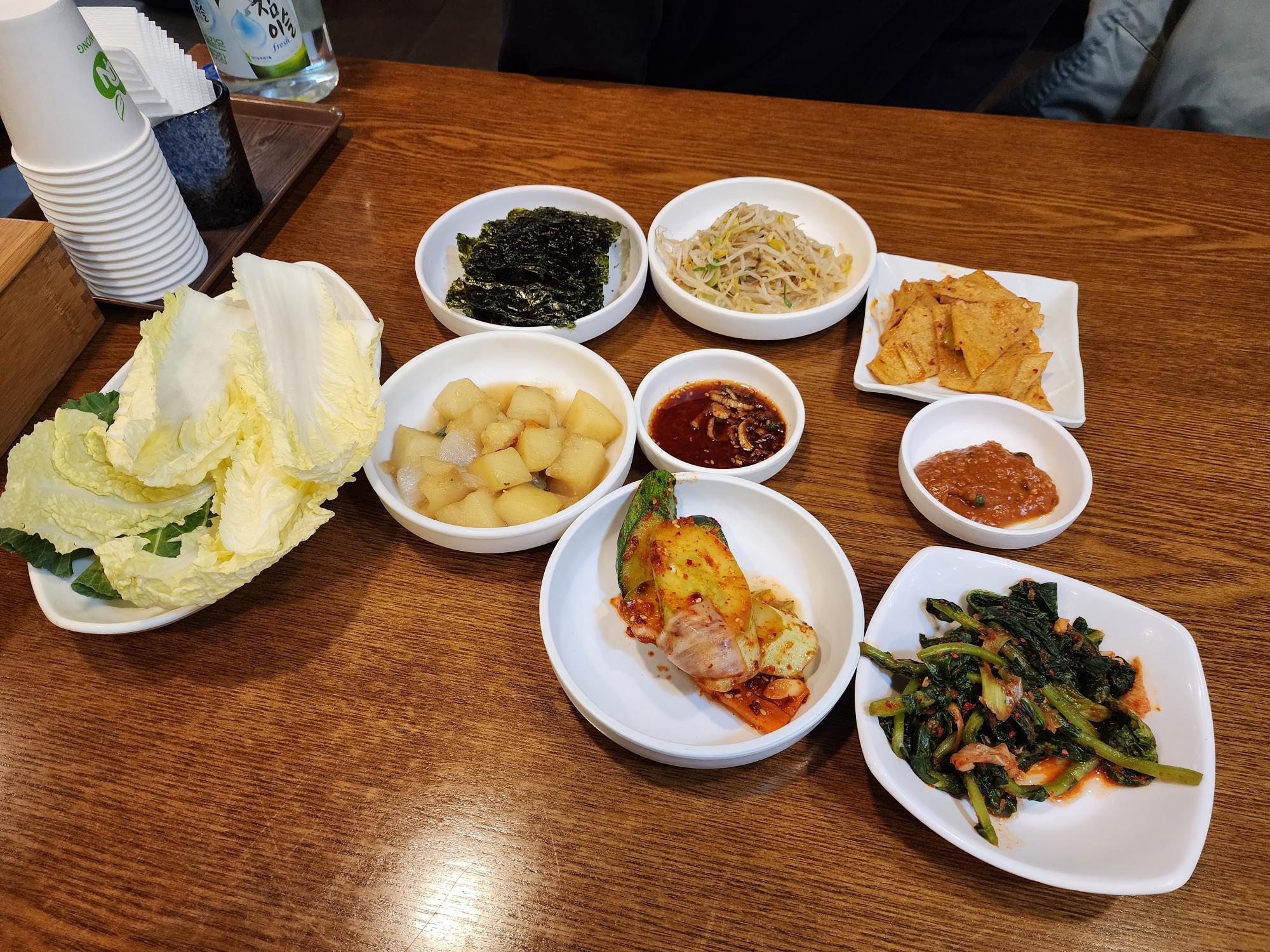 속초집 기본 상차림