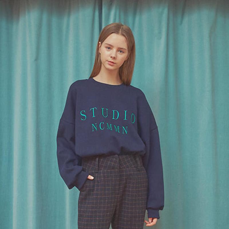 노이커먼 NCMMN 스튜디오 맨투맨