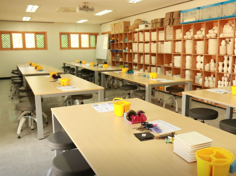 청송백자체험장