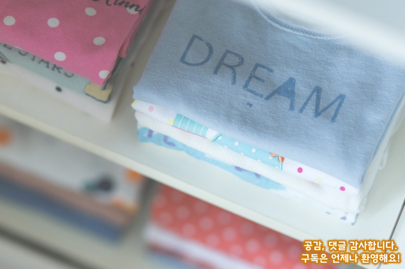 신생아 아기 기저귀 갈아줄 때 주의할 점