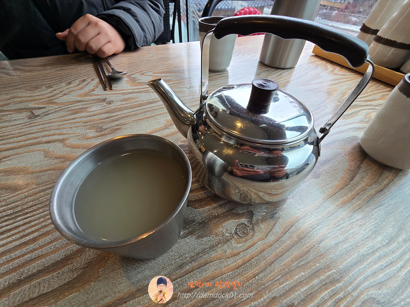 신포국수 본점 육수