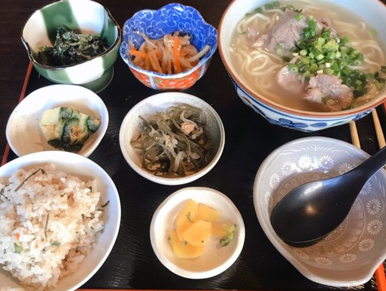 오키나와 소바 정식