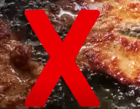 튀긴 고기 요리 사진