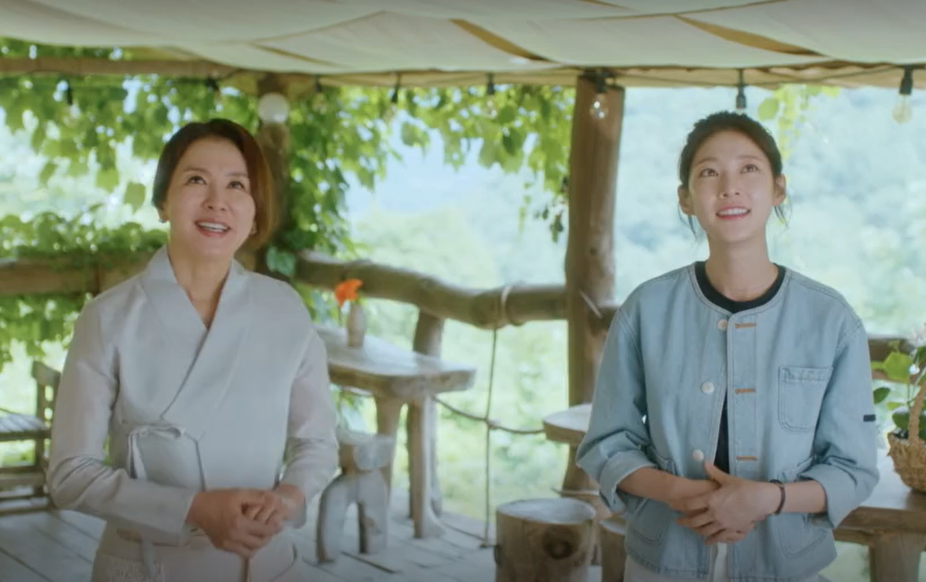 여행을 대신해 드립니다 등장인물