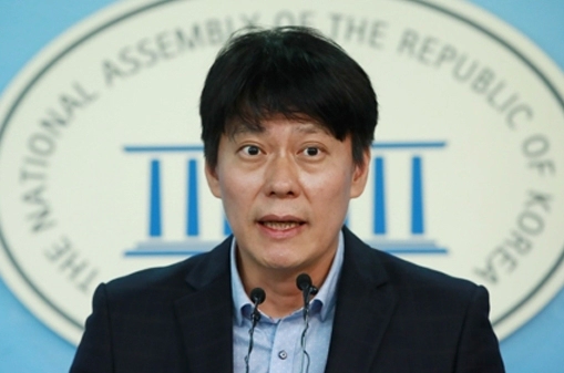 한민수 프로필 나이 고향 학력 경력 평가