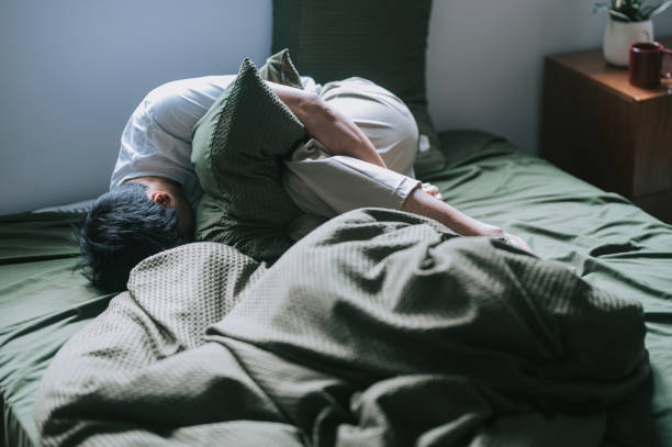 술을 마시면 알코올이 간에서 분해되는 과정에서 아세트알데히드라는 물질이 생깁니다